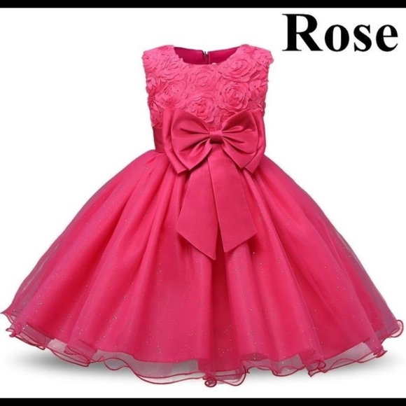 Kids dress for ages 3 and up sizes - Picture 4 of 7